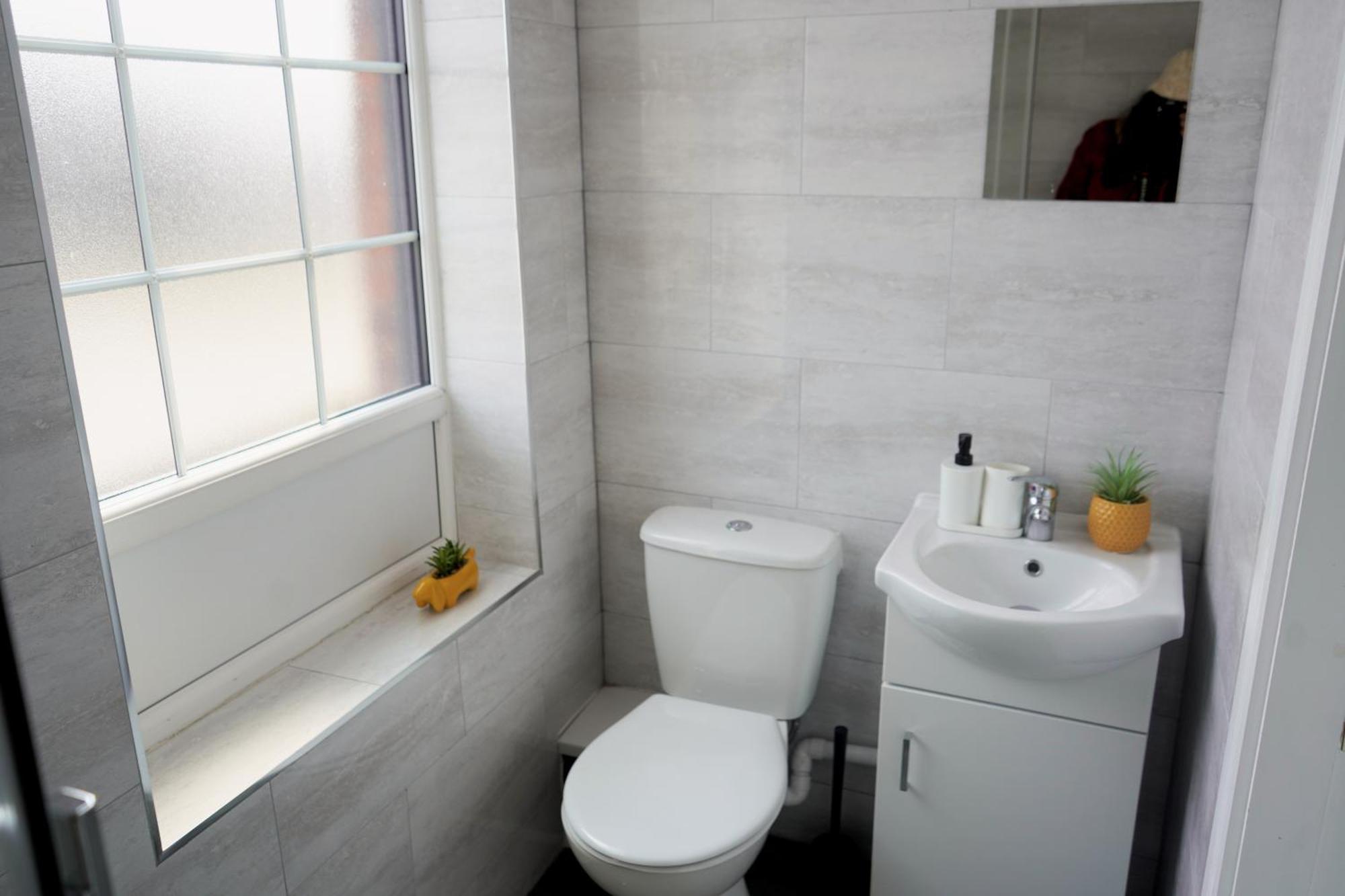 Bright And Spacious Studio In Central Бирмингем Экстерьер фото