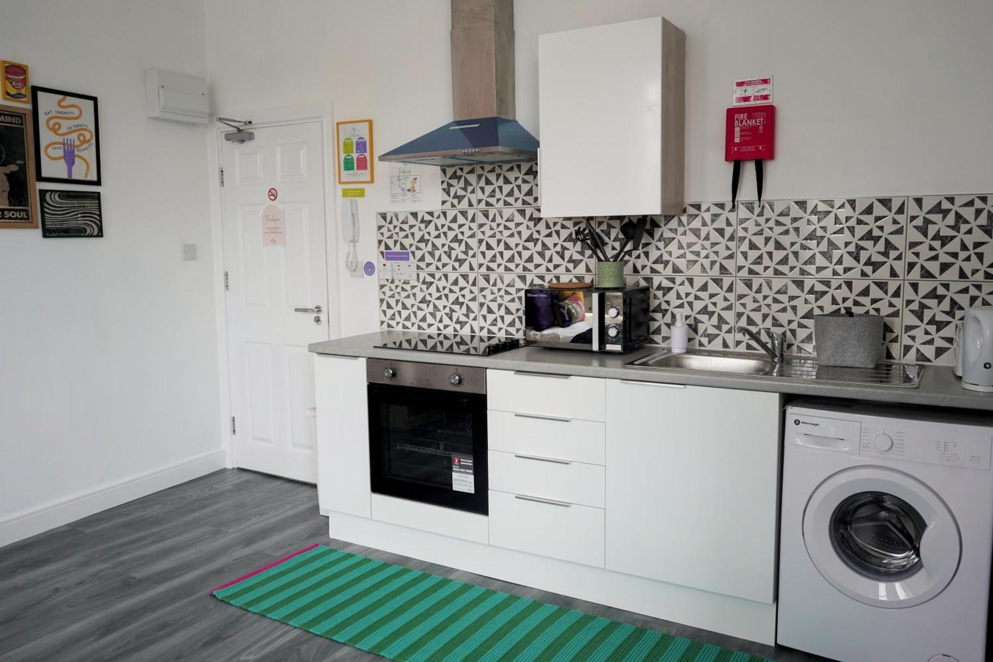 Bright And Spacious Studio In Central Бирмингем Экстерьер фото